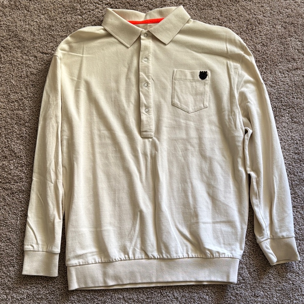 Superdry Cream Polo Shirt with Contrasting Collar and Ribbed Cuffs